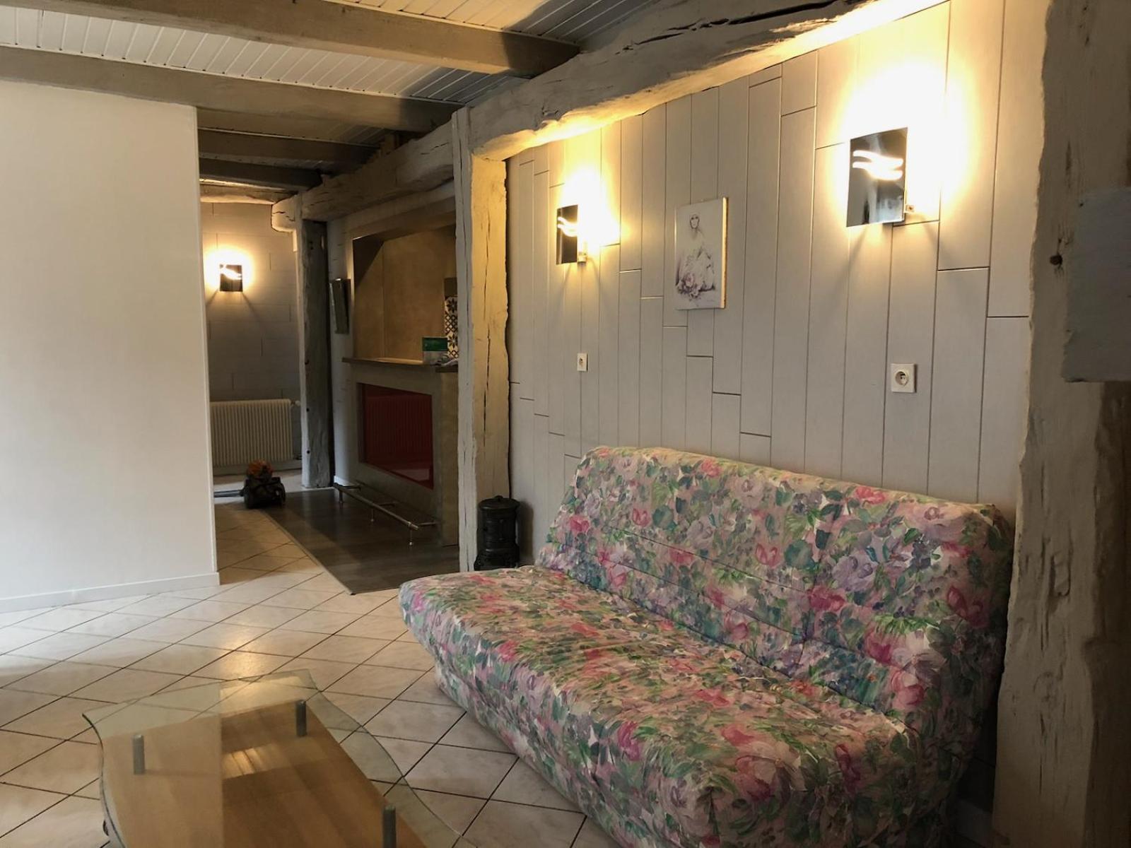 Aux Berges Du Doubs Bed & Breakfast Ougney-Douvot Exterior photo
